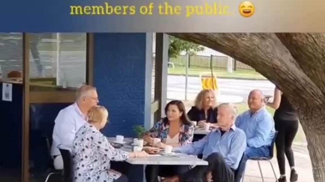 ⁣Another Spontaneous Chat With Members of the Public
