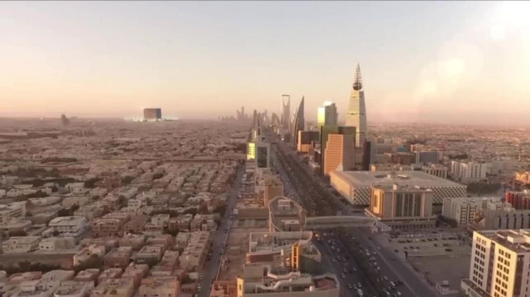 ⁣The Saudi Arabian Government has Announced Plans to Build a 400-Metre-High Cube-shaped Skyscraper Na