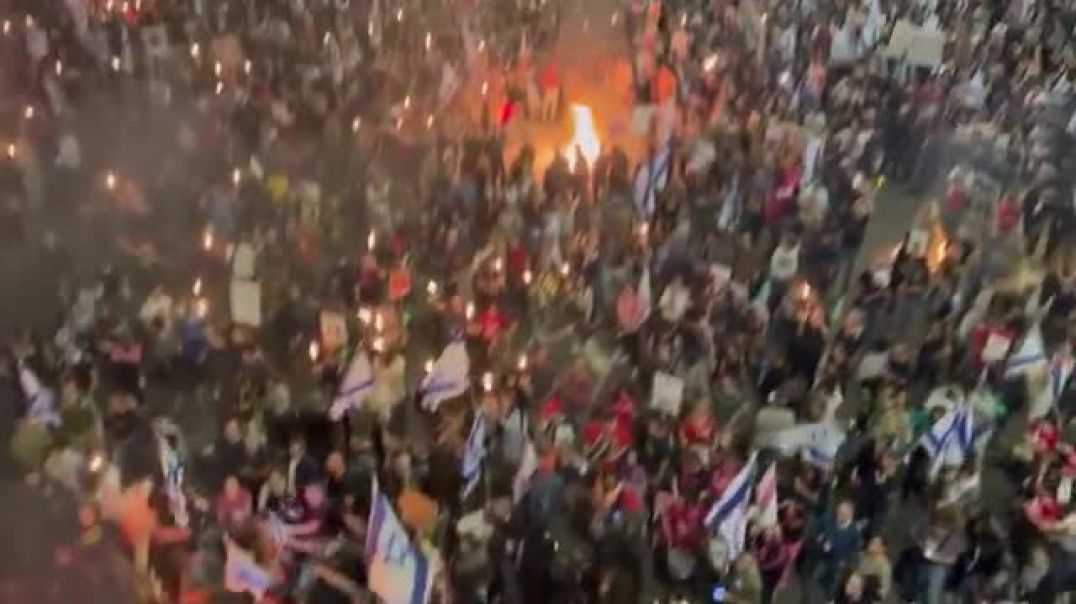 ⁣Mass Anti-Government Demonstrations are Taking Place in Israel Against Prime Minister Netanyahu