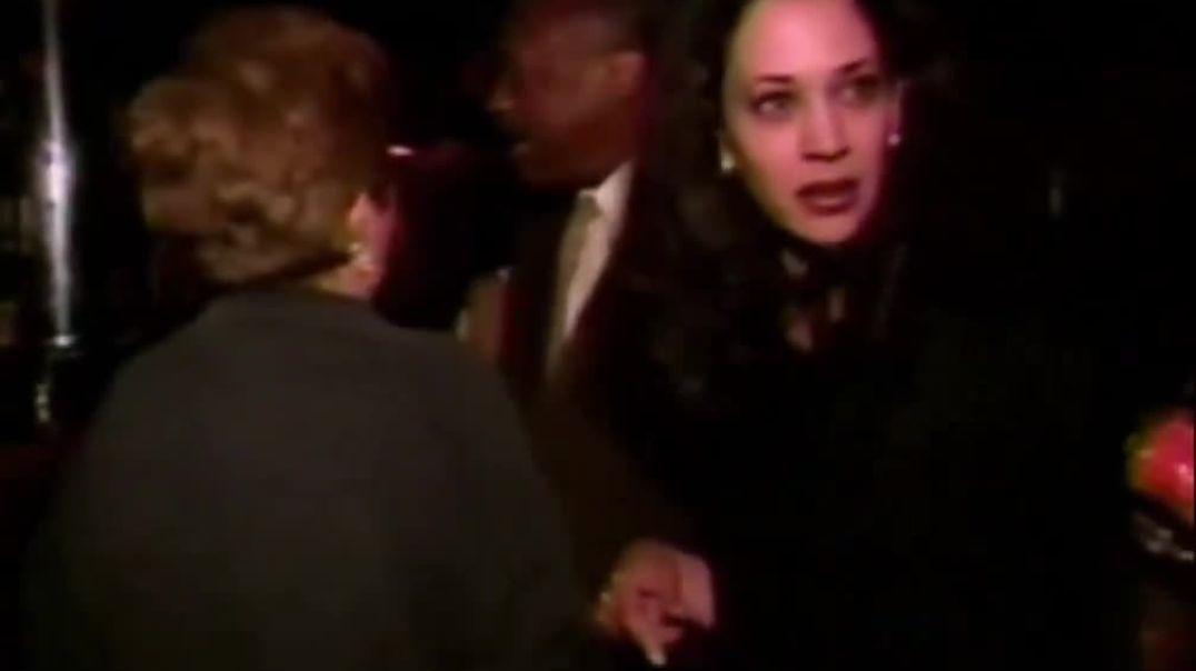 ⁣A Resurfaced Video from the 1990s Captures a Moment Where Kamala Harris was Questioned by a Reporter