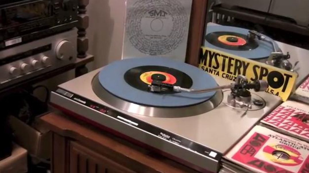 ⁣The Outsiders - Time Won`t Let Me - 45 RPM Original Mono