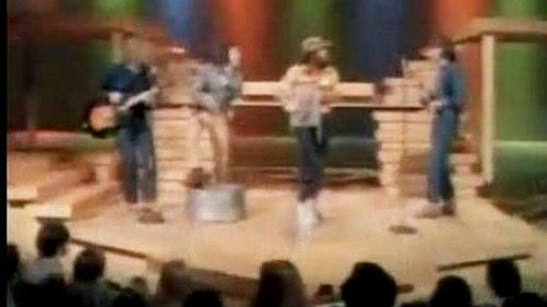 ⁣CREDENCE CLEARWATER REVIVAL - DOWN ON THE CORNER