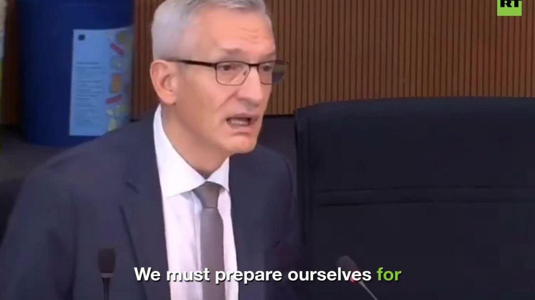 ⁣Europe-Russia Conflict Could Turn ‘HOT’ at ‘ANY MOMENT’