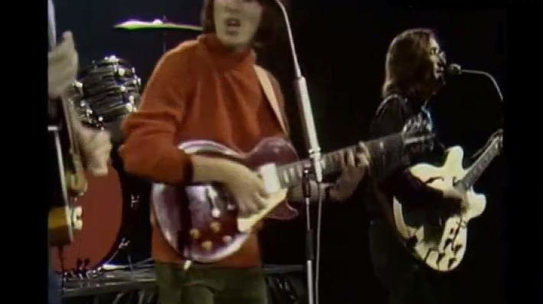 THE BEATLES-REVOLUTION