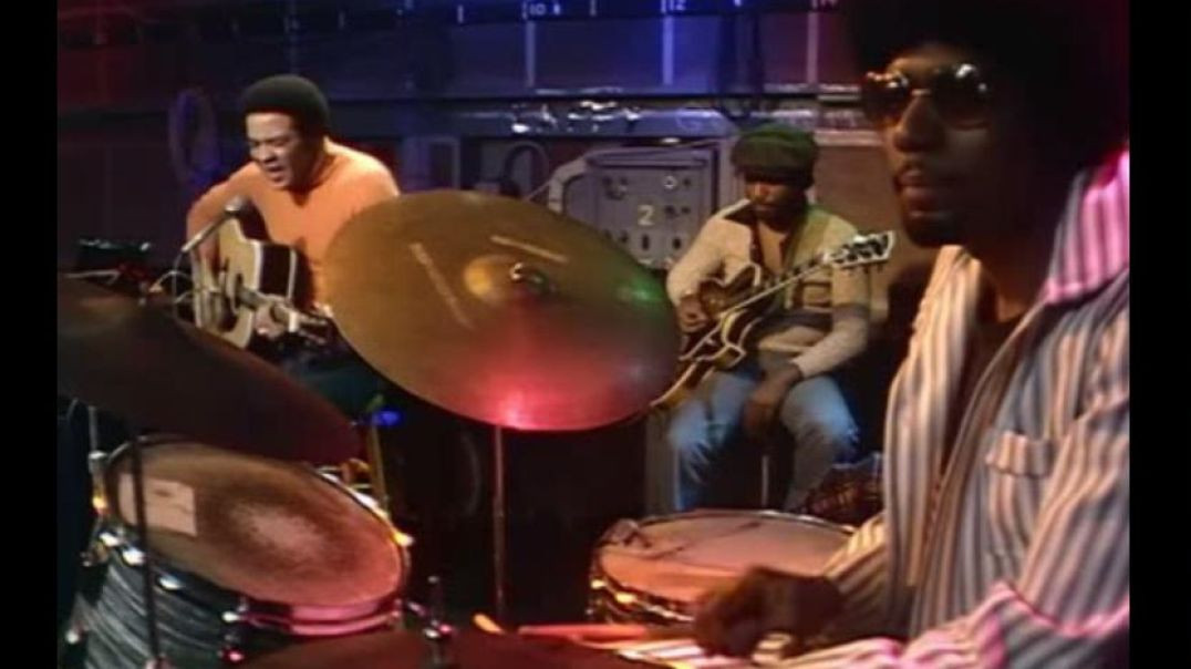 ⁣BILL WITHERS - USE ME (1972)