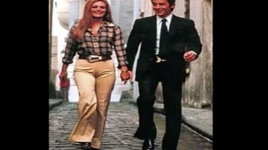 ALAIN DELON AND DALIDA - PAROLE, PAROLE (WORDS, ONLY WORDS)