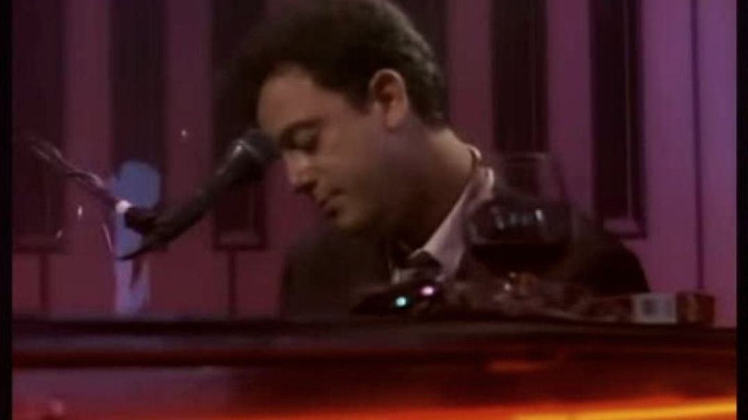 BILLY JOEL - PIANO MAN