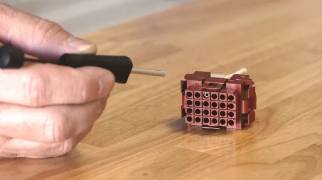 Connector tools