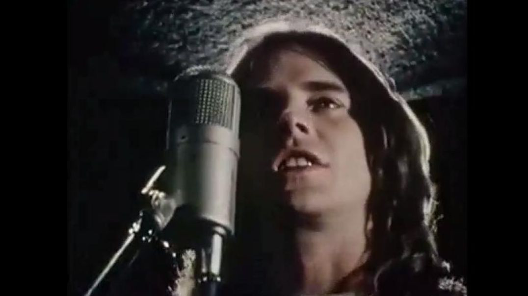 JOHN PAUL YOUNG-LOVE IS IN THE AIR