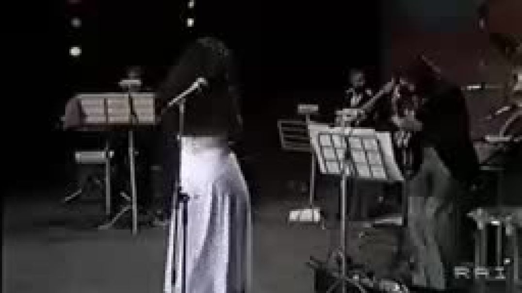DONNA SUMMER-I FEEL LOVE-(FROM ITALIAN TV-1977)